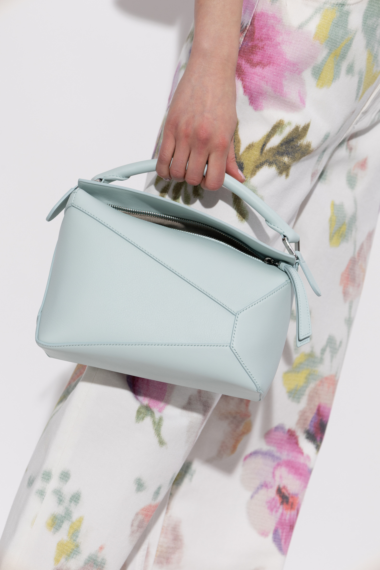 ハンドバッグ LOEWE HAND BAG (A510P60XAC FROZEN) Light blue Handbag `Small Puzzle` Loewe - Vitkac Canada